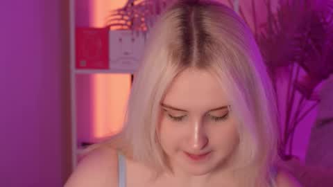 Snapshot of tiffanyjons chatting on 02-22-26, 06:06 tiffanyjons online show from 02-22-26, 06:06