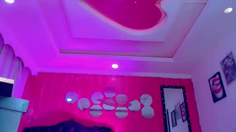 tiffanymackensyy69 online show from 05-08-26, 11:32