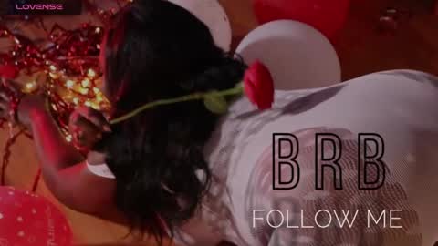 tifanny online show from 01-19-25, 01:55