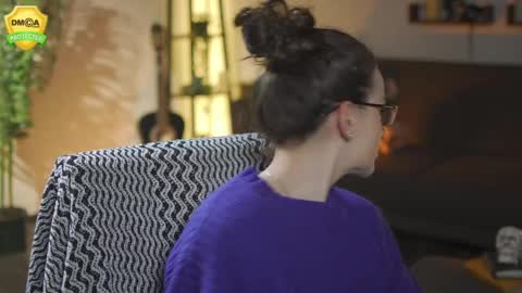 tiffanyriox online show from 04-01-26, 11:46