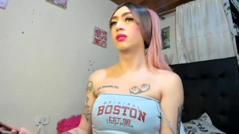 Snapshot of tiffanys_sohot chatting on 07-10-26, 11:29 Tefy velandia online show from 07-10-26, 11:29