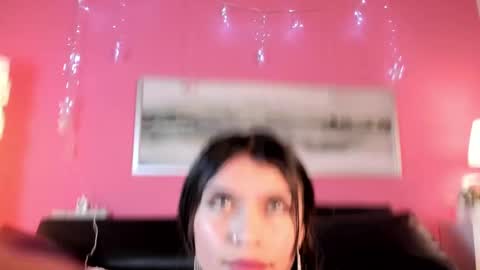 Stefany Suarez online show from 02-21-25, 01:44