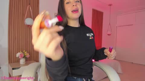 Tiffany online show from 01-14-25, 05:34