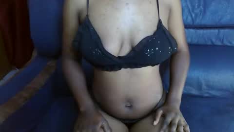 Tiffyblue online show from 03-26-26, 01:22