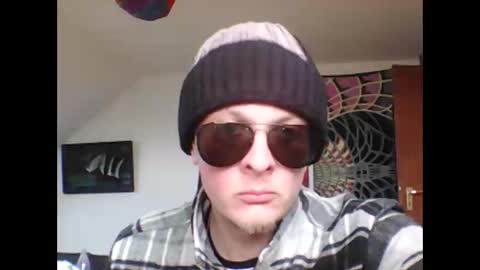 Snapshot of tigertrance chatting on 03-09-25, 08:51 tigertrance online show from 03-09-25, 08:51