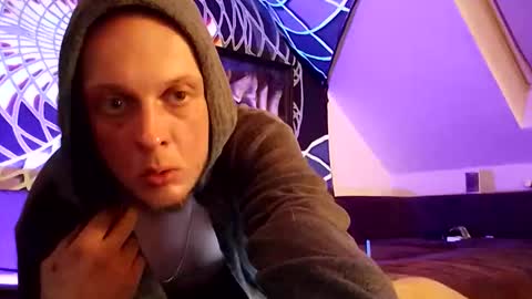 Snapshot of tigertrance chatting on 03-10-26, 06:24 tigertrance online show from 03-10-26, 06:24