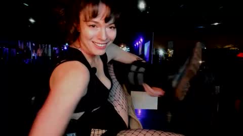 Snapshot of tiggerrosey chatting on 11-08-25, 08:29 All my Links online show from 11-08-25, 08:29