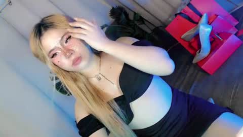 tight_elliana online show from 07-20-26, 07:00