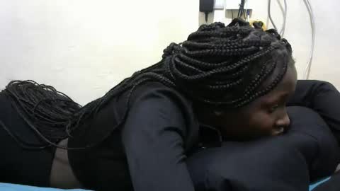 tight_pussie online show from 11-11-25, 07:19