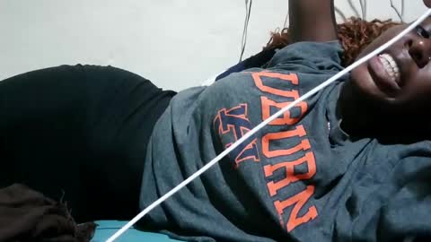 Snapshot of tight_pussie chatting on 06-21-26, 04:31 tight_pussie online show from 06-21-26, 04:31