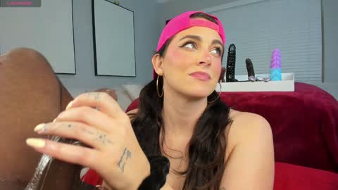 Snapshot of tightholestinytits chatting on 03-21-26, 03:59 tightholestinytits online show from 03-21-26, 03:59