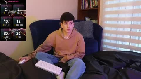 Snapshot of tightncuteass chatting on 05-17-26, 10:50 Camilo online show from 05-17-26, 10:50