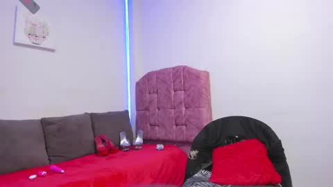Snapshot of tihara_ladys chatting on 04-26-26, 10:57 tihara_ladys online show from 04-26-26, 10:57