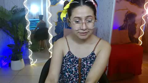 Tiiana online show from 04-08-26, 04:01