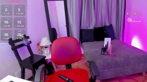 Snapshot of tiinajonus_ chatting on 06-25-26, 04:01 tiinajonus_ online show from 06-25-26, 04:01