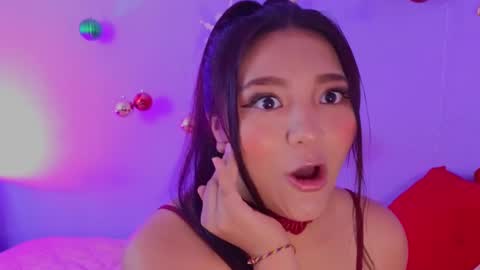 Tila Tequila online show from 12-30-24, 04:20