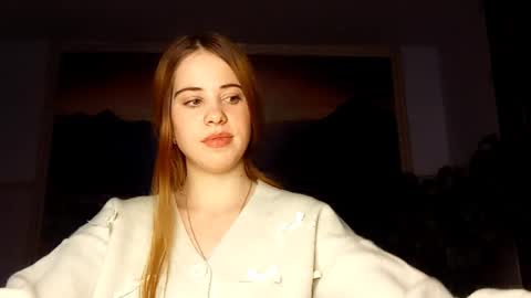 Snapshot of tillietruchan chatting on 03-05-26, 09:38 Natalie online show from 03-05-26, 09:38