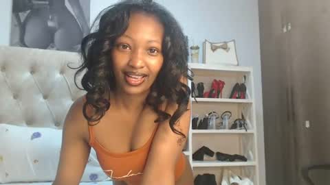 Tilly online show from 06-13-26, 01:20
