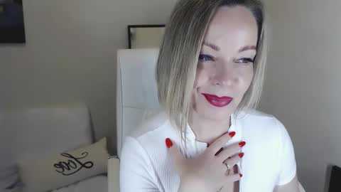 Tilly online show from 01-09-25, 04:49