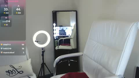 Tilly online show from 02-27-25, 09:47