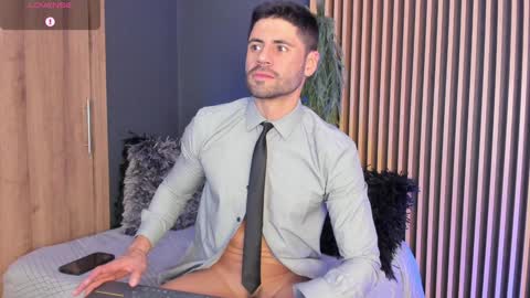 Snapshot of tim__watson chatting on 01-04-25, 01:42 Tim online show from 01-04-25, 01:42