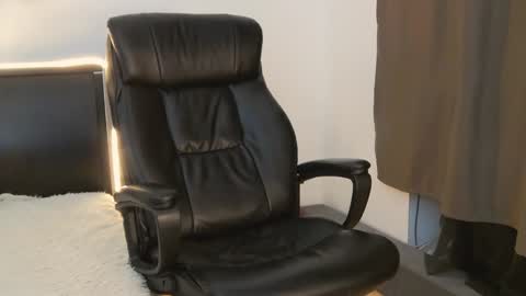 ask me online show from 01-06-25, 04:55