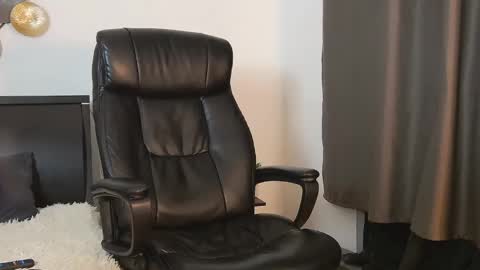 ask me online show from 02-03-25, 04:20