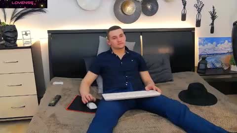 ask me online show from 03-02-25, 04:21