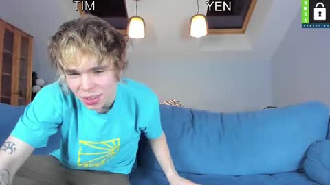 Tim online show from 03-07-25, 06:43