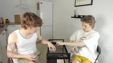 Tim online show from 10-09-25, 07:34