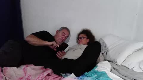 Tim  Amanda online show from 10-30-25, 07:47