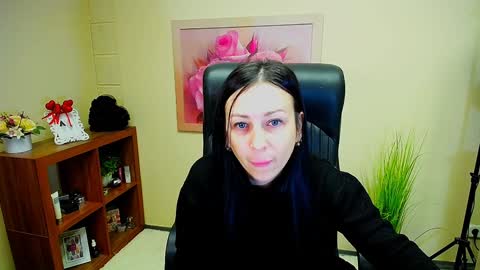 Snapshot of timeparadice chatting on 12-02-24, 11:56 Luisa online show from 12-02-24, 11:56