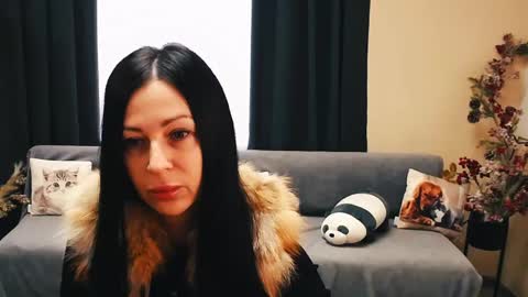 Snapshot of timeparadice chatting on 02-25-25, 08:25 Luisa online show from 02-25-25, 08:25