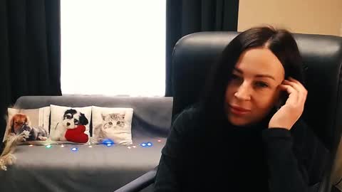 Snapshot of timeparadice chatting on 10-09-25, 08:12 Luisa online show from 10-09-25, 08:12