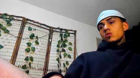 salem online show from 01-31-25, 12:28