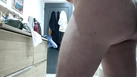 timfeet821371 online show from 07-14-26, 04:45