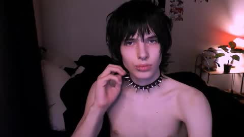 Snapshot of timi_moon chatting on 11-09-25, 02:48 timi_moon online show from 11-09-25, 02:48