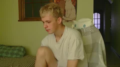 Tim WhiteS online show from 10-15-25, 07:41