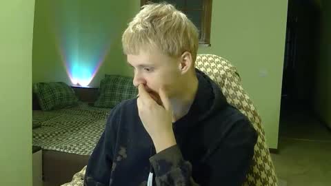 Tim WhiteS online show from 11-26-25, 09:49