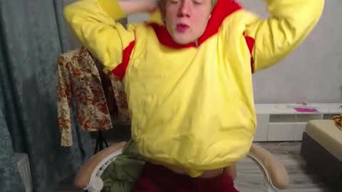 Snapshot of timmy7topcut chatting on 02-14-25, 11:53 Timmy online show from 02-14-25, 11:53