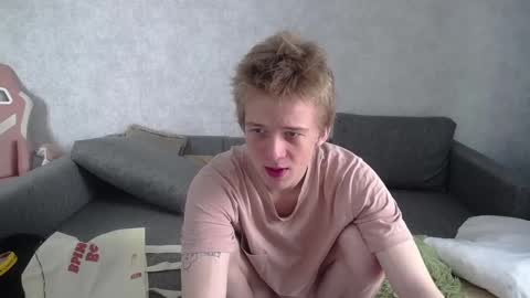 Snapshot of timmy7topcut chatting on 03-03-25, 04:58 Timmy online show from 03-03-25, 04:58