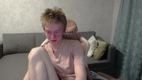 Snapshot of timmy7topcut chatting on 03-12-25, 06:33 Timmy online show from 03-12-25, 06:33