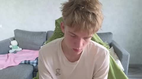 Snapshot of timmy7topcut chatting on 09-21-25, 02:13 Timmy online show from 09-21-25, 02:13