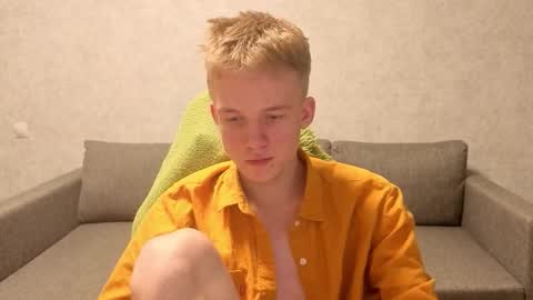 Snapshot of timmy7topcut chatting on 11-21-25, 02:38 Timmy online show from 11-21-25, 02:38