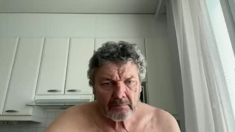 Snapshot of timo2023fi chatting on 06-08-26, 12:05 timo2023fi online show from 06-08-26, 12:05