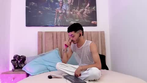 Evans  online show from 12-02-25, 03:56