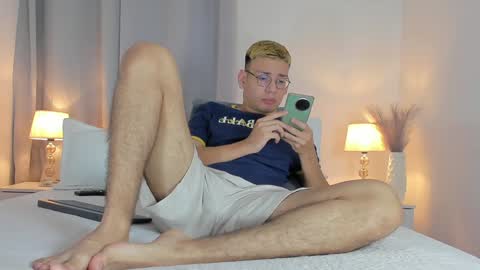 timi  jones online show from 01-05-25, 09:03