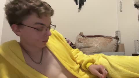 Snapshot of timveret chatting on 01-27-25, 04:41 Wizard online show from 01-27-25, 04:41