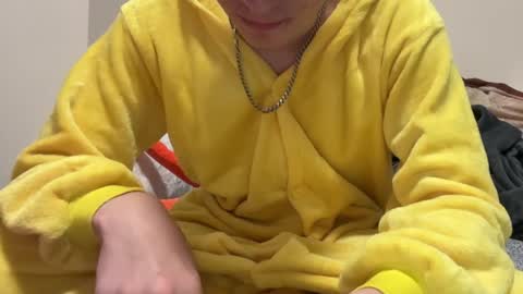 Snapshot of timveret chatting on 01-27-25, 11:11 Wizard online show from 01-27-25, 11:11