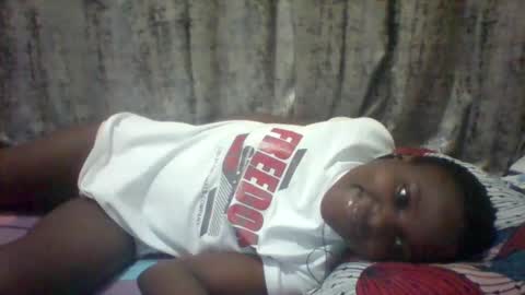 christine online show from 10-30-25, 09:37